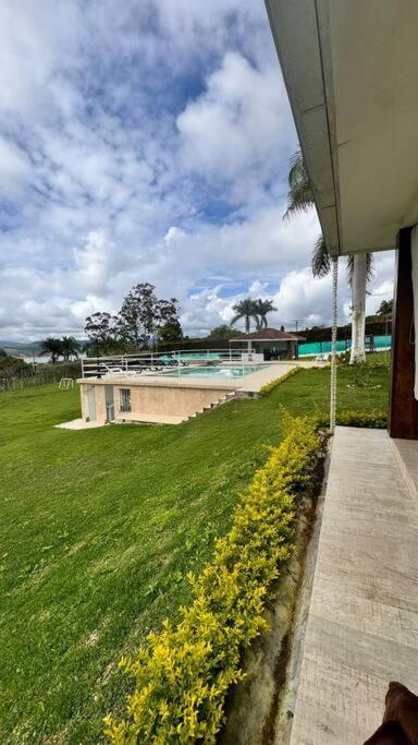 Finca Con Vistas Al Lago Calima Villa Exterior foto